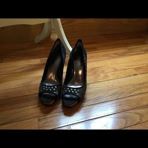 Nine West Statement Heels size 9